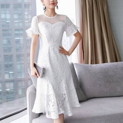 花柄レースドレス 半袖 フレア Aライン 無地 膝下丈 ミディ丈 ホワイト 透け感 エレガント フェミニン パーティー 結婚式 二次会