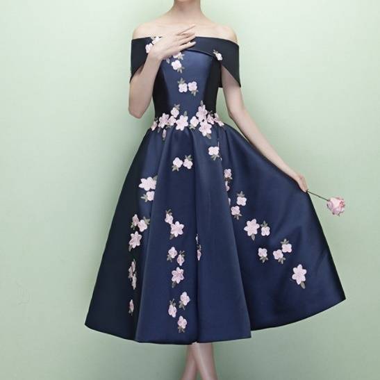 パーティードレス 可愛い 花柄 オフショルダー 4色 フレア Aライン ミモレ丈 ロング丈 フェミニン エレガント パーティー 結婚式