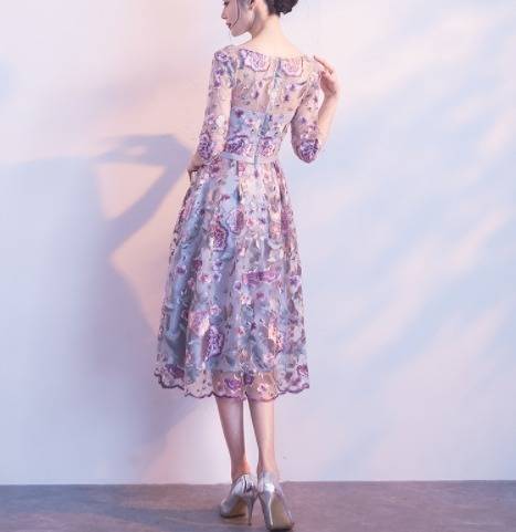 ロングドレス 演奏会 パーティードレス イブニングドレス 春夏 結婚式 二次会 披露宴 パープル 大きいサイズ ロング丈 ミモレ丈 五分袖 半袖 袖あり Aライン Xライン フレア 刺繍 レース 花柄 透け感 シースルー ラウンドネック 20代 30代 フェミニン ガーリー ロングドレス 演奏会 パーティードレス イブニングドレス 春夏 結婚式