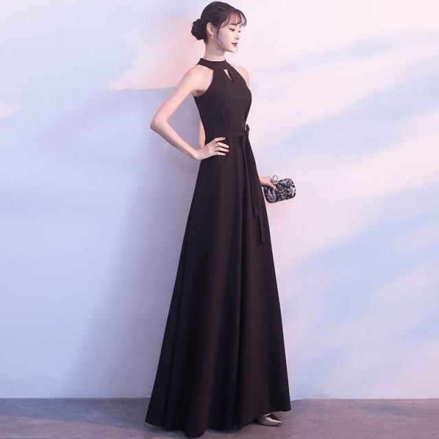 ロングドレス 黒 パーティードレス イブニングドレス 春夏 結婚式