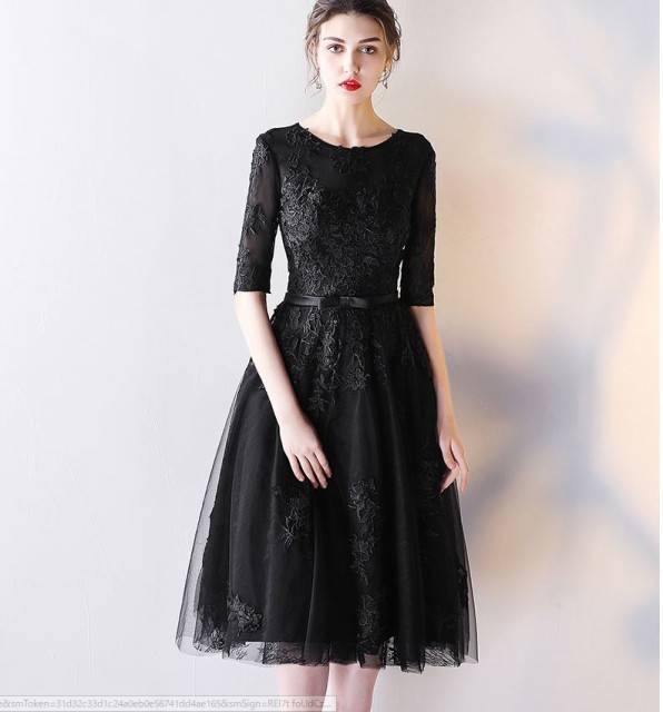 ドレス 刺繍 花柄 レース 5分袖 ラウンドネック Ｕネック フレア 膝下丈 ミディ丈 ウエストリボン ウエストマーク ブラック フェミニン ドレス 刺繍 花柄 レース 5分袖 ラウンドネック Uネック フレア 膝下