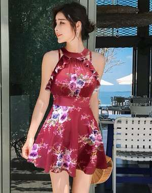 水着 ワンピース 体型カバー 大きいサイズ レディース 2019新作水着 ワンピース水着 40代 パッド付き フリル セクシー オールインワン ホルターネック リボン 花柄 ママ 着痩せ くびれ 可愛い オシャレ 人気 大流行 ビーチウェア フレア ミニ丈 ウエスト切り替え 韓国の通販は 5,724円