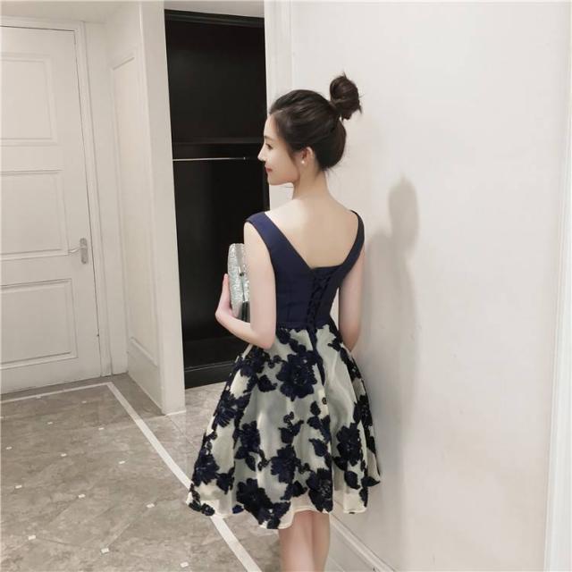 フラワーデザイン ミディアムフレアドレス 花柄 切り替え ノースリーブ