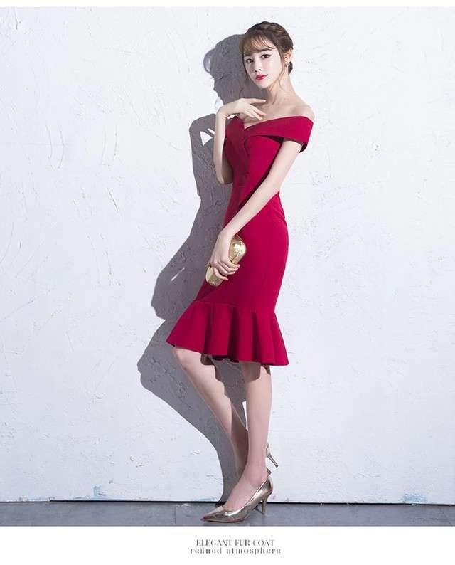 スレンダーライン 赤 パーティードレス タイトドレス お呼ばれドレス イブニングドレス 結婚式 二次会 お呼ばれ デート 女子会 披露宴 同窓会 食事会 ゲスト ワイン 大きいサイズ ひざ丈 袖なし タイト オフショルダー 無地 20代 30代 40代 フォーマル セクシー フェミニン スレンダーライン 赤 パーティードレス タイトドレス お呼ばれドレス