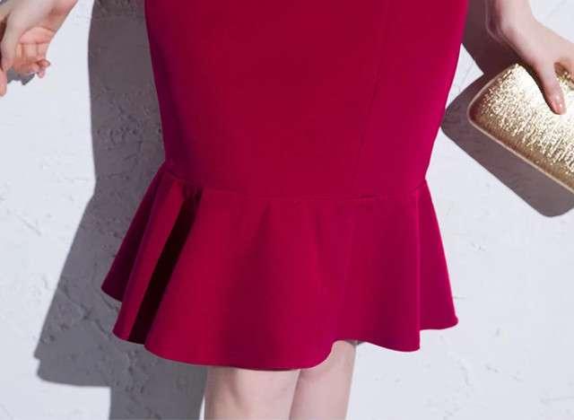 スレンダーライン 赤 パーティードレス タイトドレス お呼ばれドレス イブニングドレス 結婚式 二次会 お呼ばれ デート 女子会 披露宴 同窓会 食事会 ゲスト ワイン 大きいサイズ ひざ丈 袖なし タイト オフショルダー 無地 20代 30代 40代 フォーマル セクシー フェミニン スレンダーライン 赤 パーティードレス タイトドレス お呼ばれドレス