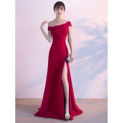 ロングドレス 黒 パーティードレス イブニングドレス 春夏 結婚式 二次会 披露宴 ブラック 大きいサイズ ロング丈 マキシ丈 半袖 袖あり Iライン タイト マーメイドライン スレンダーライン 無地 スリット オフショルダー 20代 30代 大人 フォーマル