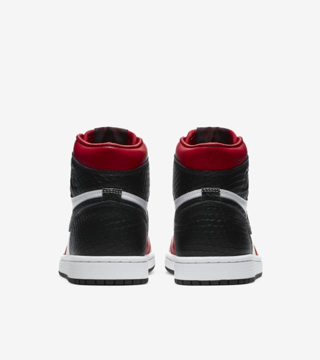 jordan 1 retro high og satin snake