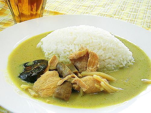 タイの台所 タイで食べたグリーンカレー0ｇ レトルトグリーンカレーの通販はau Pay マーケット 自然派ストアsakura