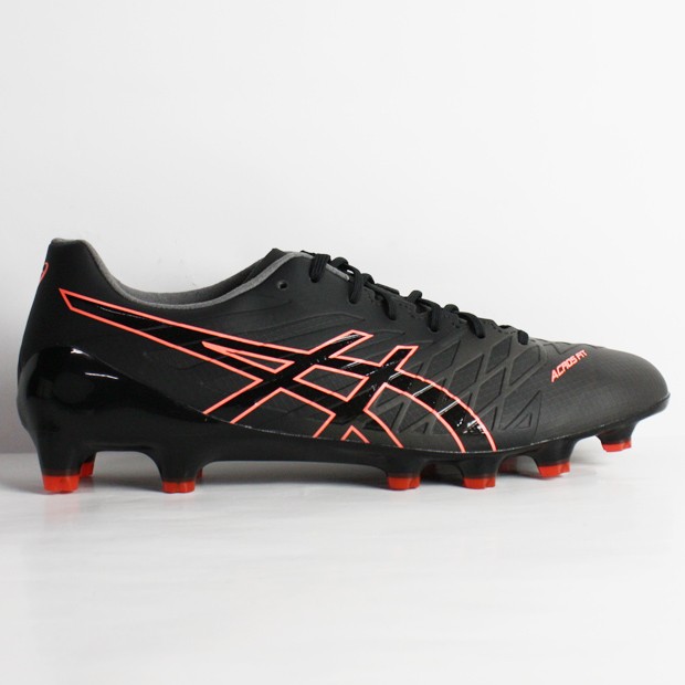 Dsライト Acros ブラック ブラック Asics アシックス サッカースパイク1101a017 002の通販はau Pay マーケット Kemari87 Kishispo サッカーフットサル専門店