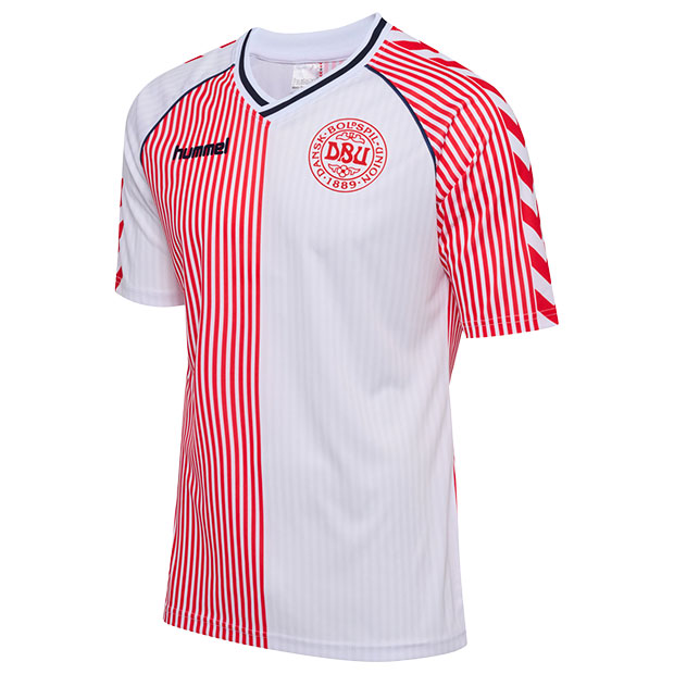 2000-01(H) ウェールズ代表　ユニフォーム　半袖　デッドストック 2000-01(H) ウェールズ代表 ユニフォーム 半袖 デッドストック