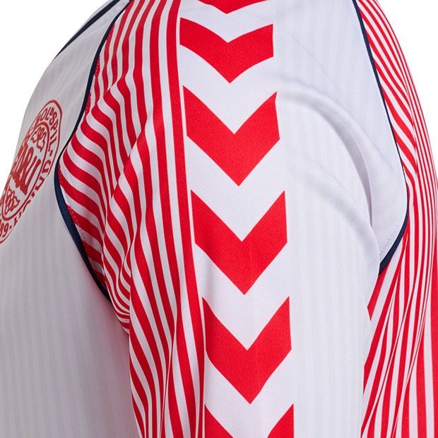 hummel デンマーク 代表 ユニフォーム アウェイ Lサイズ hummel デンマーク 代表 ユニフォーム アウェイ Lサイズ hummel