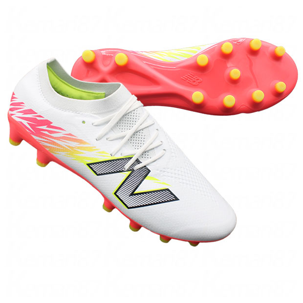 ROXY BOARDS [ BREEZE @76000] ロキシー スノーボード 【正規代理店商品】【送料無料】 ROXY SNOWBOARDS [ BREEZE @76000] ロキシー スノーボード 【正規代理