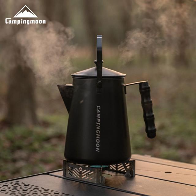 ケトル ステンレス キャンプ 直 火 焚き火 やかん コーヒー 湯沸かし 黒 ブラック 直火 アウトドア おしゃれ 吊り下げ 焚き火ケトル ヤカン 大容量 キャンプケトル ファイアープレイスケトル 一体成形 焚火 キャンピングムーン 1.5L