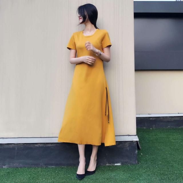 韓国 オルチャン ワンピース 春夏 ロング マキシ丈 キャミ ふんわり感 透け感 可愛い ワンピース オフショルダー ボタン スリットの通販はau Pay マーケット Happy Toon Wowma店