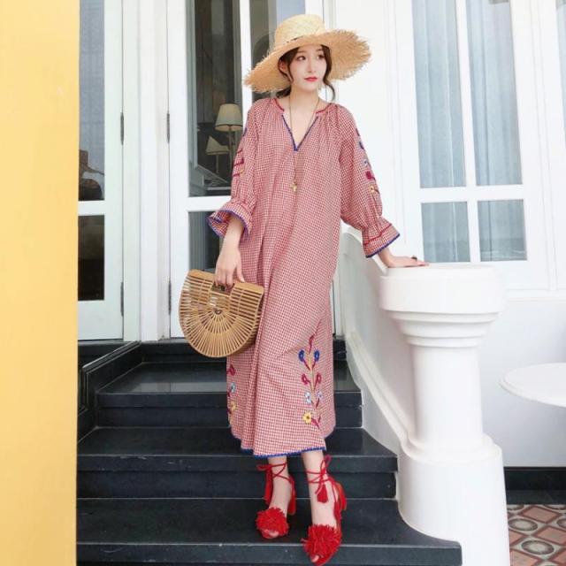 ワンピース レディース チェックワンピース レトロワンピース 花柄 ワンピ ギンガムチェック 送料無料 ミモレ丈 ベル袖 刺繍の通販はau Pay マーケット Happy Toon Wowma店