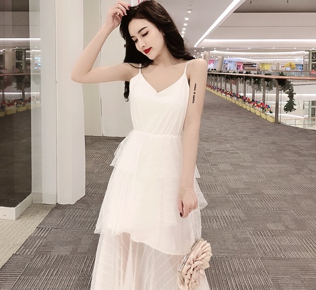 結婚式 ドレス パーティードレス お呼ばれ ワンピースキャミソール 二次会 ドレス シンプル きれいめ 発表会 謝恩会 代 30代の通販はau Pay マーケット Happy Toon Wowma店