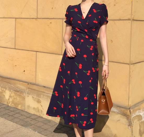 ワンピース レディース 半袖ワンピース ハイウエストワンピース 花柄 さくらんぼ柄 チェリー柄 スリム Vネック プリント ロング丈の通販はau Pay マーケット Happy Toon Wowma店