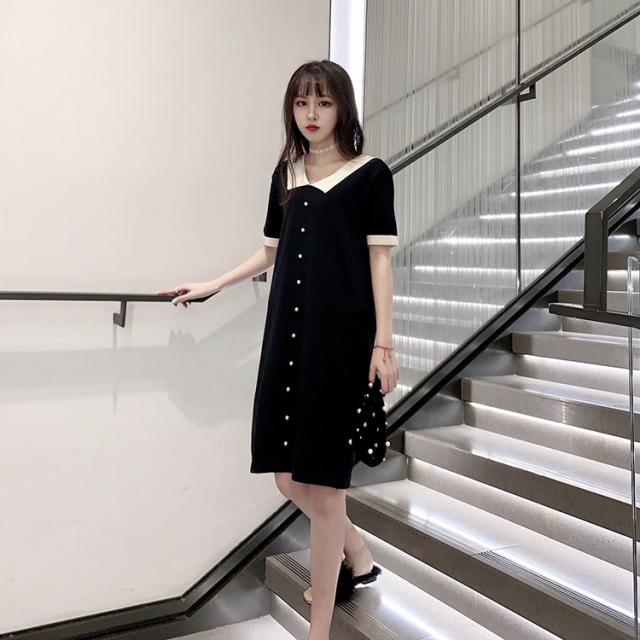 モノトーン 膝丈 ワンピース パールボタンの通販はau Pay マーケット Generalstore