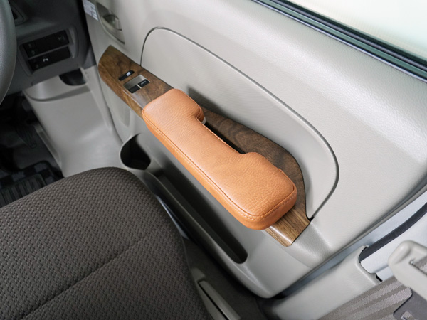 エブリィワゴン　DA17W アームレスト、サンシェード Amazon.co.jp: LIMSTYLE スズキ エブリイワゴン DA17W バン