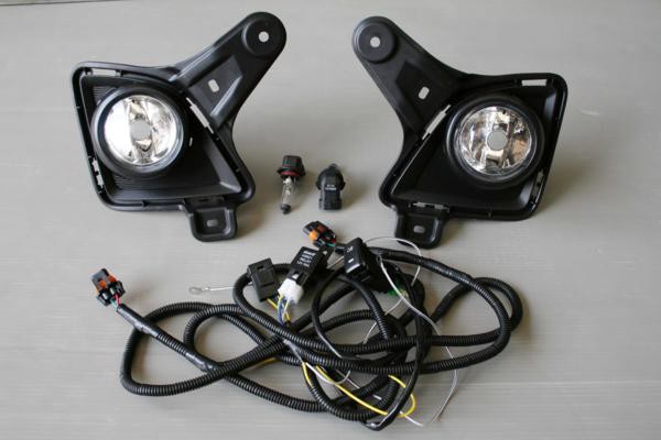 ハイエース 200系 3型 フォグランプ+フォグランプスイッチ配線KIT+専用