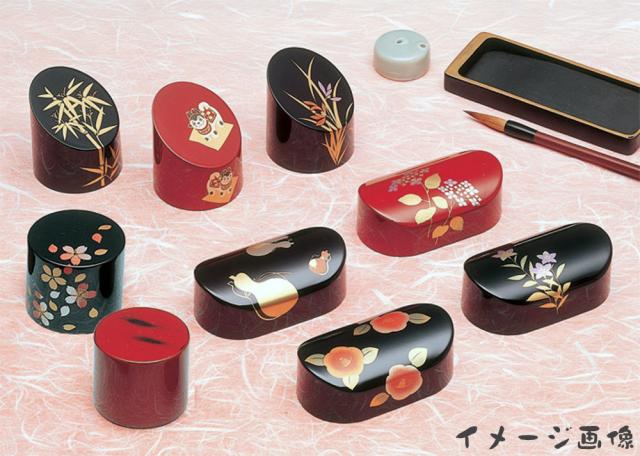 紀州塗り 竹形 文鎮 黒 金竹 おしゃれ ペーパーウェイト 文チン 文ちん 文具 ぶんちん 習字 書道 道具 毛筆 日本製 国産 K Nameの通販はau Pay マーケット 曲げわっぱと漆器 みよし漆器本舗