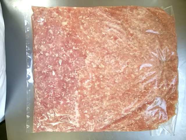 冷凍 鶏ひき肉 500g 4パック 計 2キロ 真空パック 鶏ミンチ 挽き肉 肉団子 鳥ひき肉 鳥ミンチの通販はau Pay マーケット 肉 のわたなべ