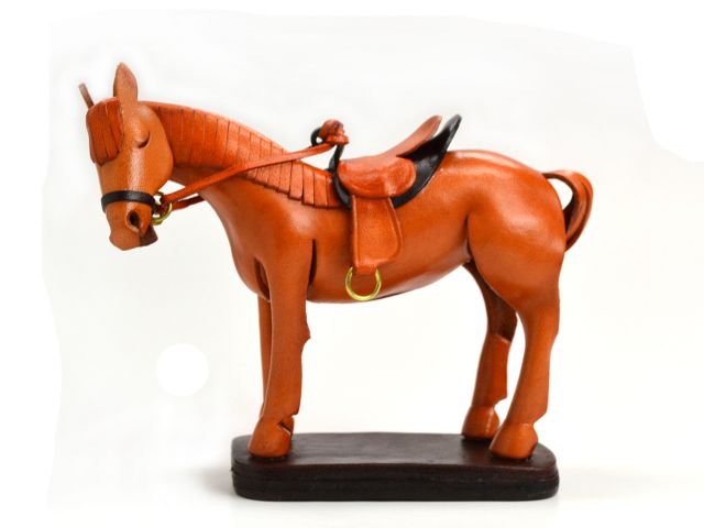 馬の置物　(革製品) 本革製オーナメント 馬 黒茶-ユニークな革製品 VANCAショップ