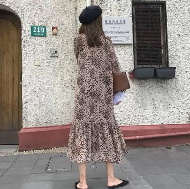 レオパード柄 長袖 ロング丈 ワンピース ロングワンピース インナーキャミソール付き ボリューム袖 レオパードワンピース ヒョウ柄 の通販はau Pay マーケット Sayurio