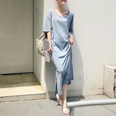 マキシ丈 Tシャツワンピース レディース 半袖 カジュアル 春 夏 秋 サイドスリット 水色 爽やか ゆったり ルームウェア シンプル ナチュの通販はau Pay マーケット Solare Shop
