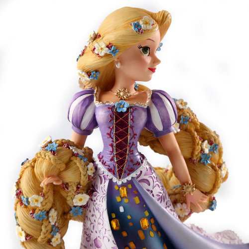 Disney Showcase Rapunzel Figurine, 8-Inch　ラプンツェル　ディズニーフィギュア　Enesco社