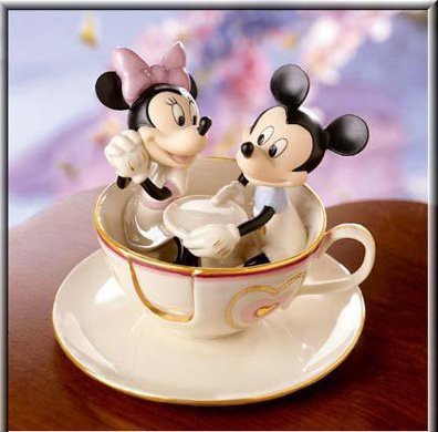 Lenox Disney Showcase Mickey's Teacup Twirl