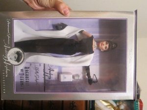 Audrey Hepburn As Holly Golightly in Breakfast At Tiffany's Classic Edition Barbie(バービー) Doll