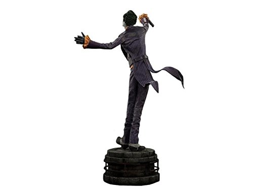Batman Arkham Asylum Premium Format Figure - Joker Batman Arkham Asylum (Video Game)の通販は