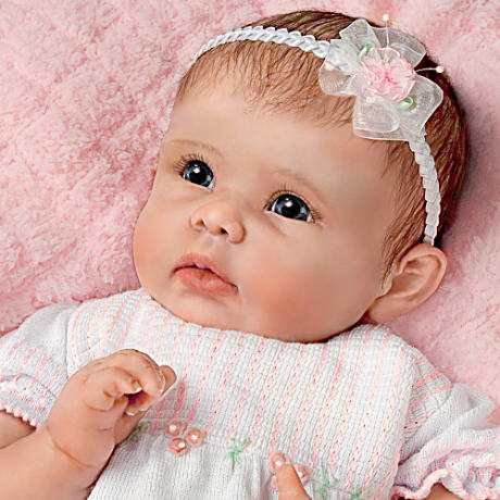 アシュトンドレイク】Interactive Baby Dolls Respond To The Touch Of ...
