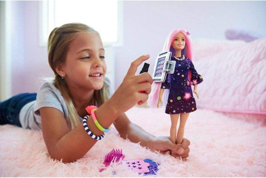 Barbie バービーカラーサプライズドールの通販はau PAY マーケット