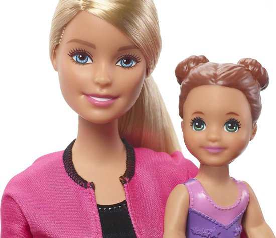 Barbie バービー体操のコーチDolls＆Playsetブロンドのコーチバービー