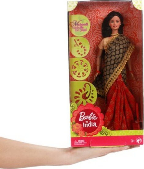 Barbie インドのバービー（デザインと色は異なる場合があります）の