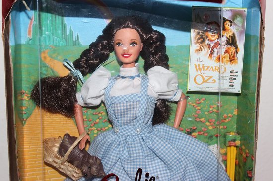 バービー人形　ドロシー 楽天市場】Barbie オズのドロシー人形のバービーコレクター