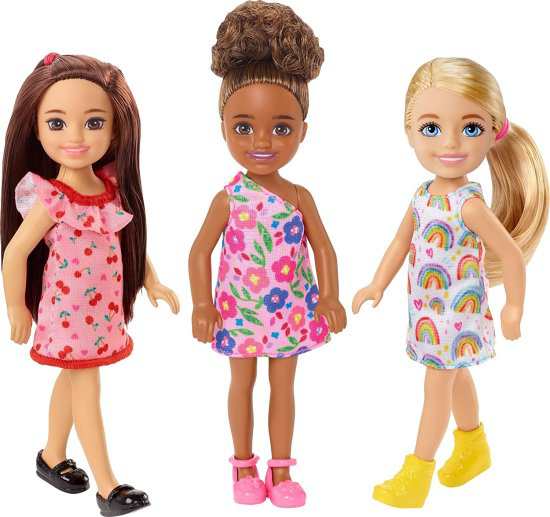 Barbie バービーチェルシードール3パック、3チェルシー人形ドレスと靴