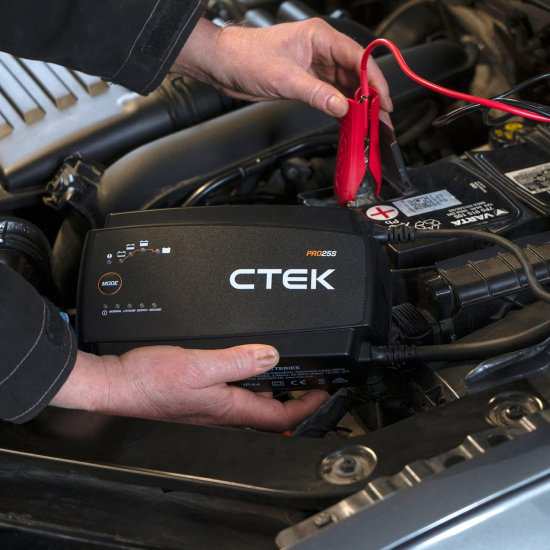 CTEK シーテック PRO25S, 25A, 12V Battery Charger and Power Supply