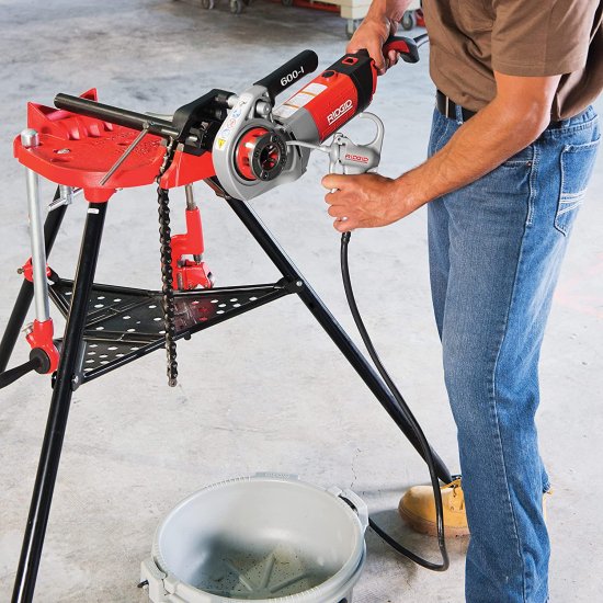 RIDGID 10883 Model 418 Pipe Threading Oiler, All Weather Oiler with Oil Reservoir and Pump Assembly for Pipe Threading Oil , grey_8