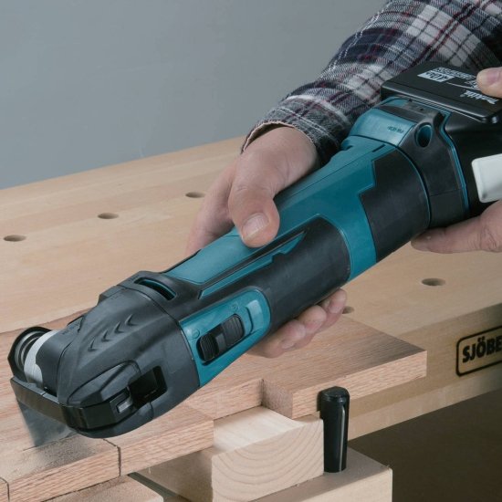 Makita マキタ XMT03Z 18V LXT? Lithium-Ion Cordless Multi