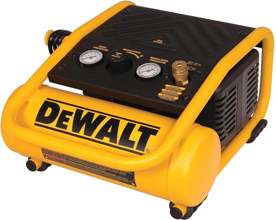 Dewalt デウォルト Air Compressor, 135-PSI Max, 1 Gallon (D55140) , Yellow
