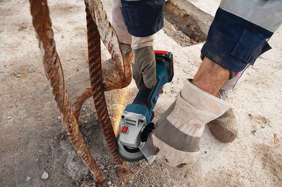 BOSCH ボッシュ GWS18V-45 18V 4-1/2 In. Angle Grinder (Bare Tool)の通販は