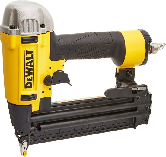 Dewalt デウォルト 20V MAX* Cordless Brad Nailer, 18GA, Precision Point (DWFP12233)