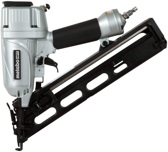 Metabo HPT Angled Finish Nailer Kit | 15 Gauge | Pneumatic | Accepts Finish Nails 1-1/4-Inch up to 2-1/2-Inch | Integrated Air Duster | 5-Year W