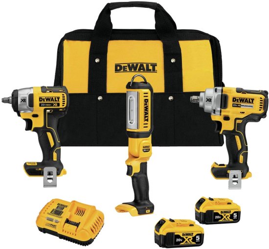 Dewalt デウォルト 20V MAX XR Impact Wrench Combo Kit, 1/2-Inch & 3/8-Inch with LED Handheld Area Light, 3-Tool (DCK302P2)