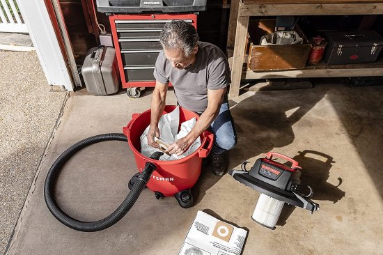 CRAFTSMAN CMXEVBE17596 20 Gallon 6.5 Peak HP Wet/Dry Vac, Heavy-Duty Shop Vacuum with Attachments , Red_4