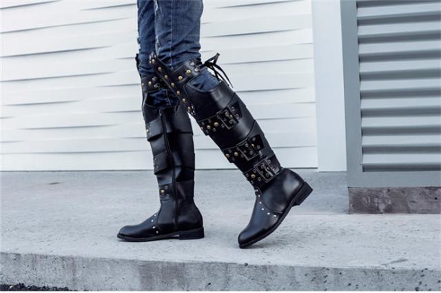 日本の髪型のアイデア ロイヤリティフリーロング ブーツ 男性