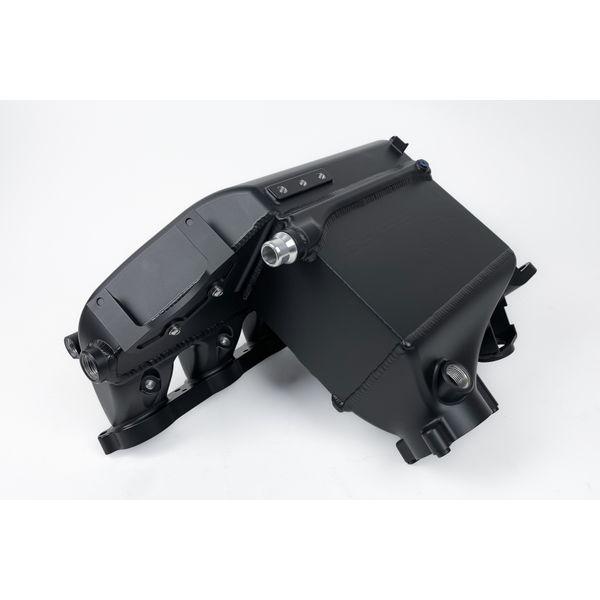 CSF BMW M2/M3/M4 S58 Comp & Non-Comp (G8X) Charge-Air Cooler Manifold - Thermal Dispersion Black csf8233B WO店